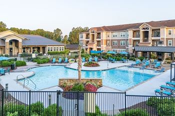 Pool view*